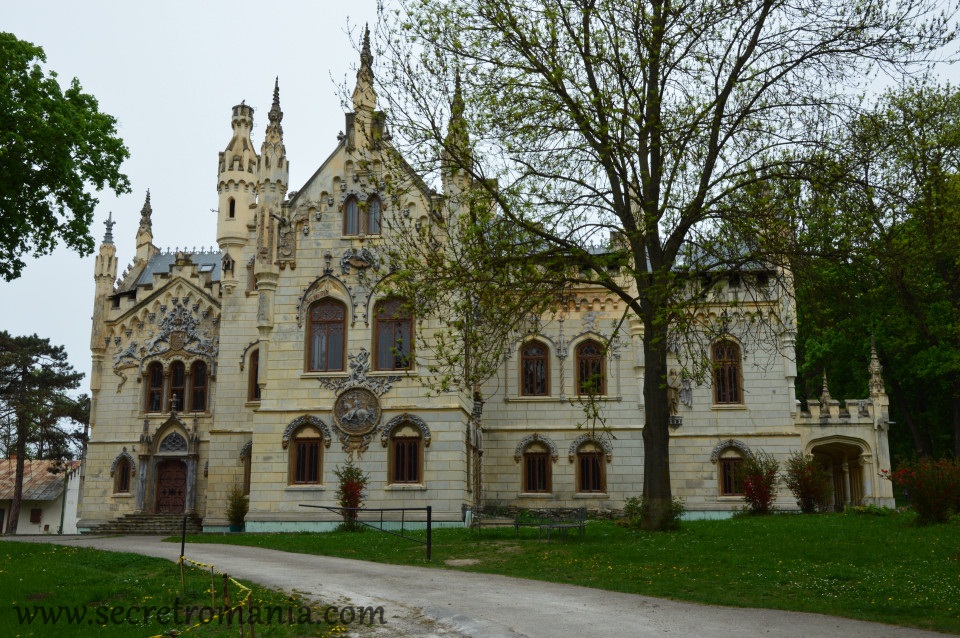 10 best known palaces in Romania