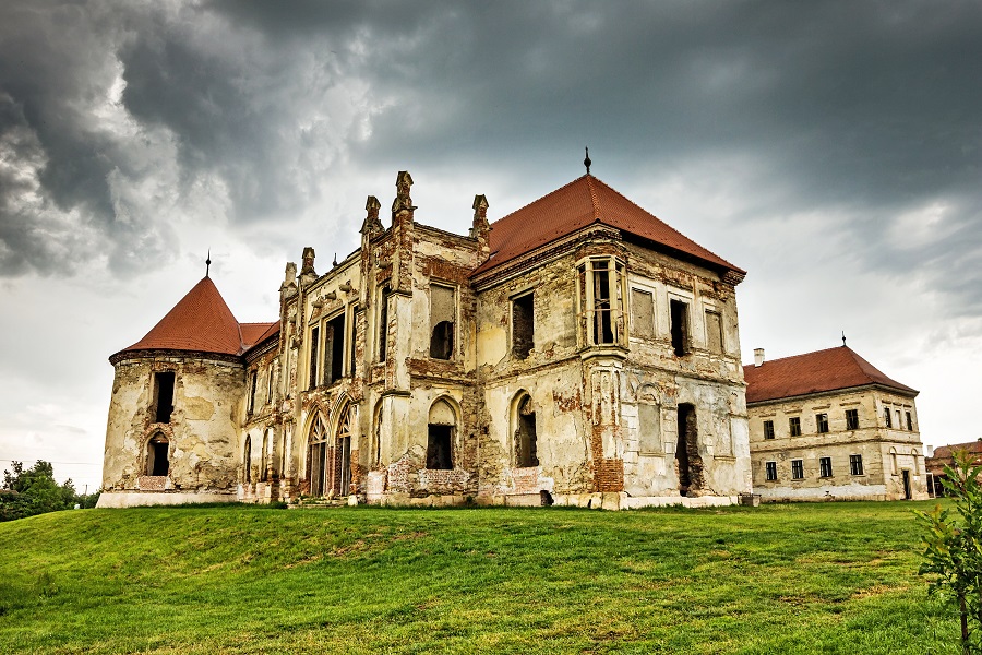 Haunted Romania in 4 days