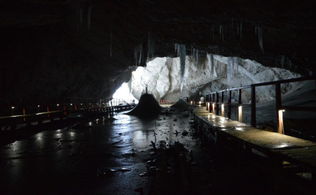 Romania secret gems Scarisoara cave