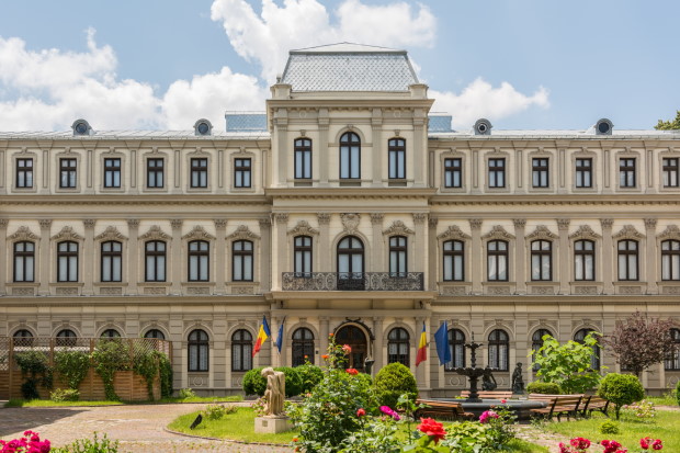 Art collections Bucharest