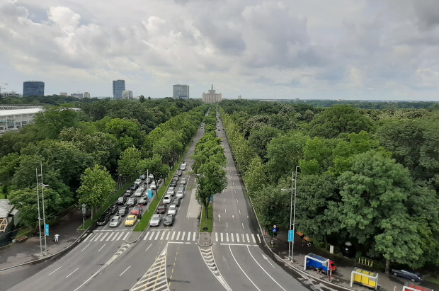 Triumh Arch terrace Bucharest