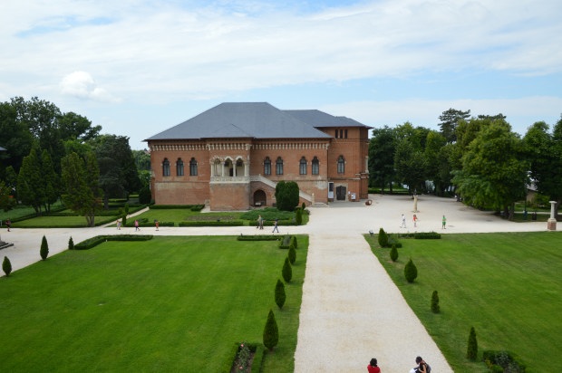 Mogosoaia palace in spring