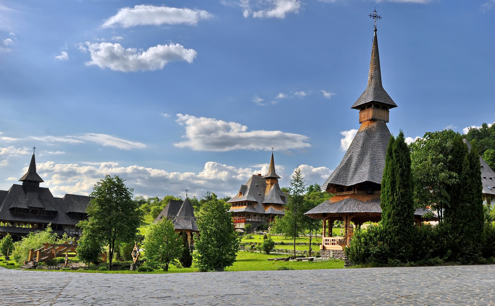 Solo Travel in Romania: Discover the Freedom of Exploring Alone